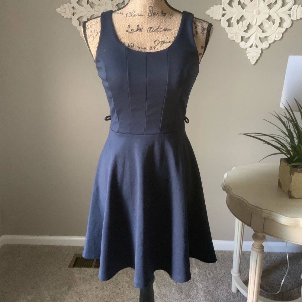 Light navy dress 💙